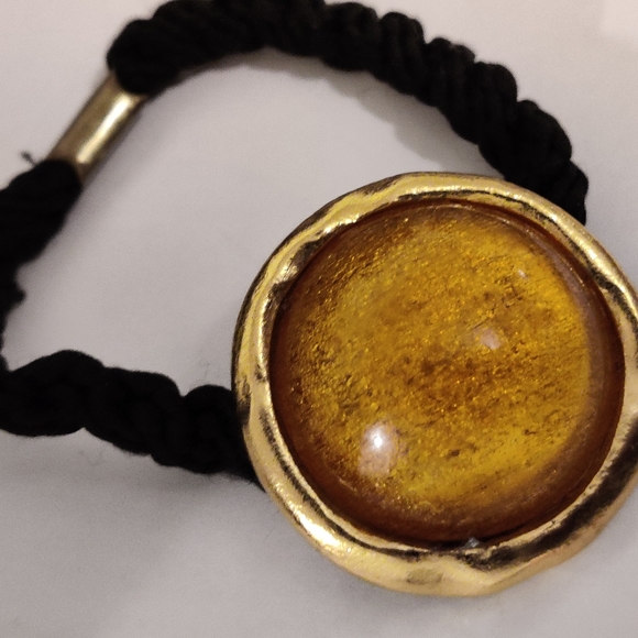 Rare Biche de Bere Poured Glass Hair Accessory - Picture 14 of 15